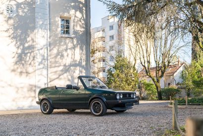 null 1982 - Volkswagen Golf GTI cabriolet Bieber 

Titre de circulation portugais...