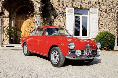 1963 - Alfa Romeo Giulia Sprint 

Titre de...