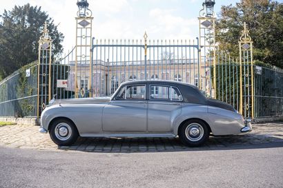 null 1959 - Rolls-Royce Silver Cloud I

Titre de circulation français
Châssis n°SHF227

-...
