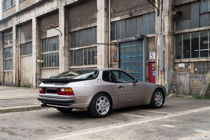 null 1988 - Porsche 944 Turbo Cup 

Titre de circulation français 
Châssis n°WPOZZZ95ZJN101100
Moteur...