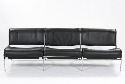 null Olivier MOURGUE (Born in 1939)

Sofa three seats model Whist with chromed aluminum...