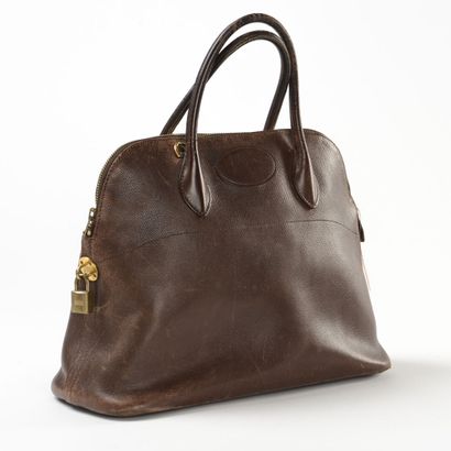 null HERMES sac modèle BOLIDE 35, 
39 cm 
cuir Courchevel Gold porté, épaule cuir...