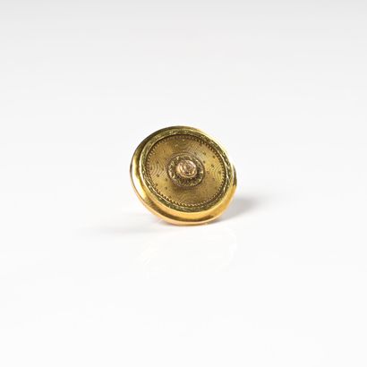 null Paire de boutons de col en or jaune, 18 K (750), décor d'une couronne de lauriers....