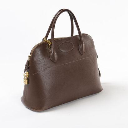 null HERMES Sac BOLIDE 35, 
39 cm en cuir, marron, porté épaule, cuir graine, fermeture...