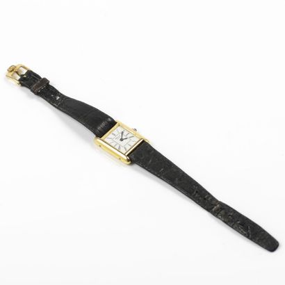 null CHOPARD GENEVE Montre bracelet , Boîtier rectangle en or jaune 18 K (750), mouvement...