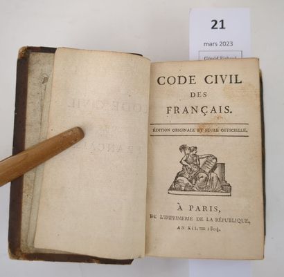 null Code Civil des Français. Edition originale et seule officielle. Un volume in-16...