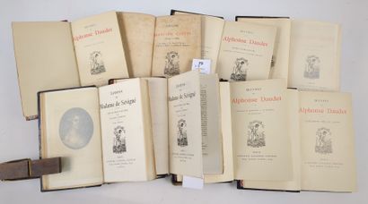 null Éditions Lemerre. Un ensemble de 8 volumes bien reliés :
DAUDET (Alphonse)....