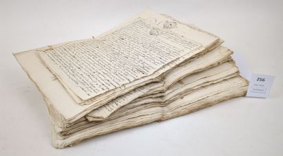 null [Manuscrit] [Généralité de Bourges]. Un ensemble d'actes notariés du XVIIIe...