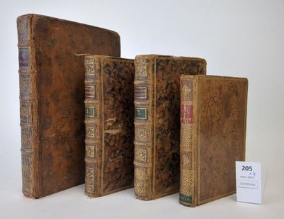Un ensemble de 4 volumes reliés du XVIIIe...