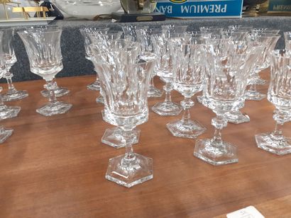 null Service de verre en cristal taillé modèle Ambassador
Villeroy et Boch
12 verres...