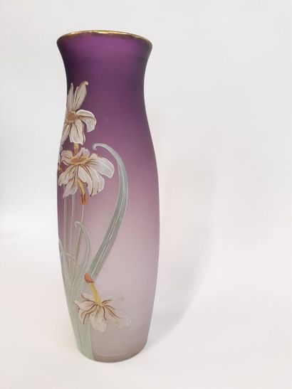 null Vase balustre en verre émaillé
H : 37.5 cm 