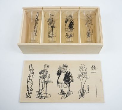 null Léo LODEN. 

Un ensemble de 4 verres décorés, dans une boite en bois illustrée.

2003....