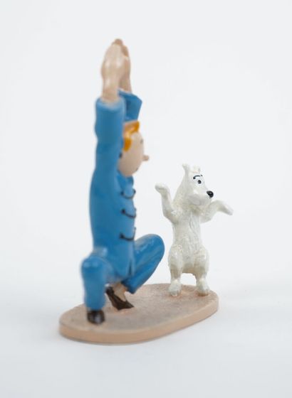 null PIXI - TINTIN : l'oreille cassée. 
Tintin et Milou faisant de la gymnastique....