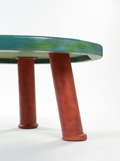 null WORK OF ART

Unique piece
Tubular coffee table in red lacquered metal slightly...