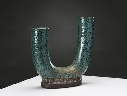 null ACCOLAY MANUFACTURE (1945 to 1992)

Vase with two necks in the shape of U in...
