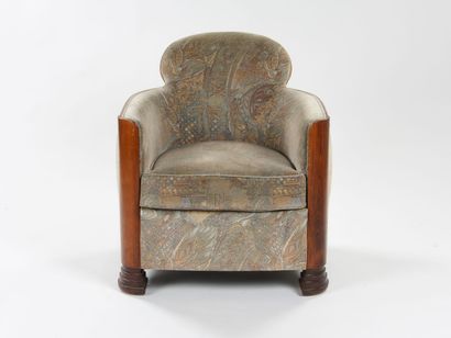 null Maurice DUFRÊNE (1876-1955)

Paire de fauteuils à montants arrondis en hêtre...