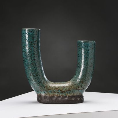 null ACCOLAY MANUFACTURE (1945 to 1992)

Vase with two necks in the shape of U in...