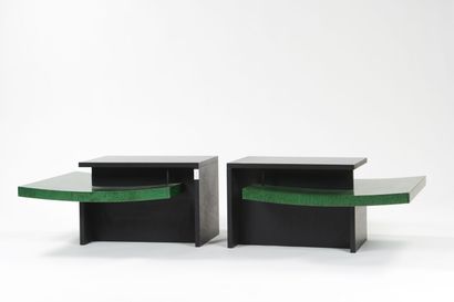 null WORK 1980

Pair of coffee tables in black laminated chipboard and a lower tray...