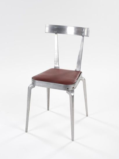 null JOSS FURNITURE

Suite of four chairs with aluminum structure and screwed back....