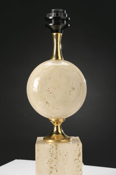 null Philippe BARBIER (20th century)

Suite of two lamps decorated with a sphere...