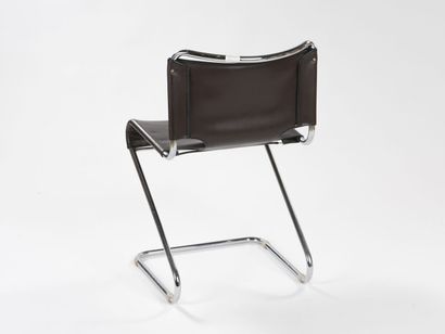 null Pascal MOURGUE (Born in 1934)

Suite of four chairs model Biscia with chromed...