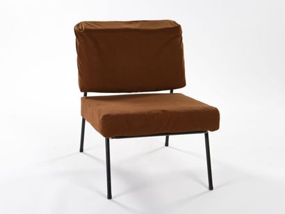 null Paul GEOFFROY (XXth)

Suite of four armchairs with a black lacquered tubular...