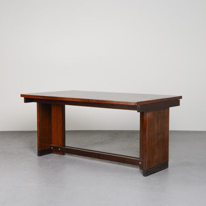 André SORNAY (1902 - 2000)

Table de salle...
