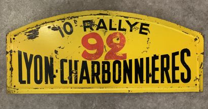 LYON-CHARBONNIERES 
Plaque du 10ème Rallye...