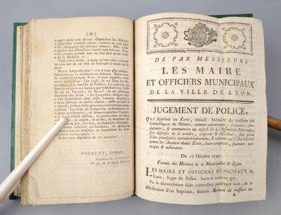 null [Lyon] [Nîmes] [Grenoble]. Recueil factice contenant 6 pièces. Un volume in-8,...