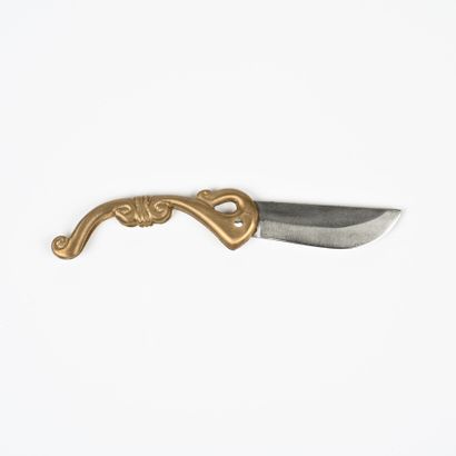 null Couteau pliant en Bronze et lame acier carbone de Patrick Martin artisan à Calvi...