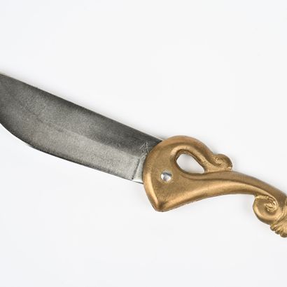 null Couteau pliant en Bronze et lame acier carbone de Patrick Martin artisan à Calvi...