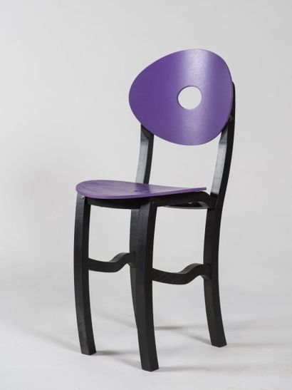 Patrice CARRE (1957-) Toi et moi, 1996-1997, 1 table, 4 chaises, bois, peinture,...