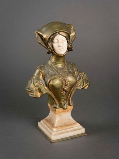 François Alphonse PIQUEMAL Buste de femme épreuve en bronze et ivoirine, base en...