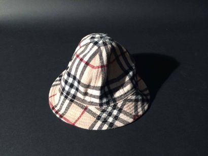 BURBERRY chapeau en laine écossais, taille...