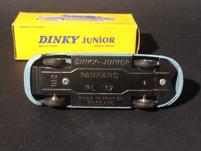 null Dinky Junior 102 P.L.17 Panhard; tbe dans boite