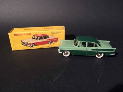 null Dinky Toys 24K Simca Vedette Chambord ; tbe dans boite