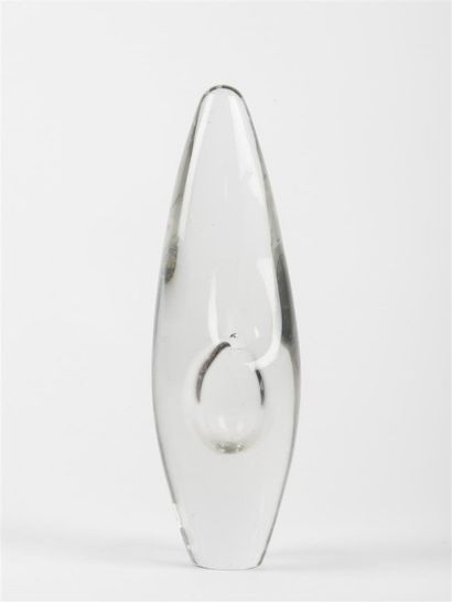 null Timo SARPANEVA (1926-2006) Vase soliflore "ORKIDEA" en épais verre translucide,...