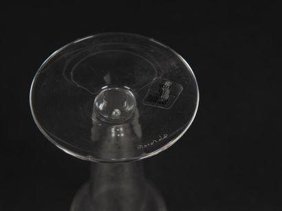 null Carlo MORETTI (né en 1934) Suite de quatre verres à eau en cristal transparent...