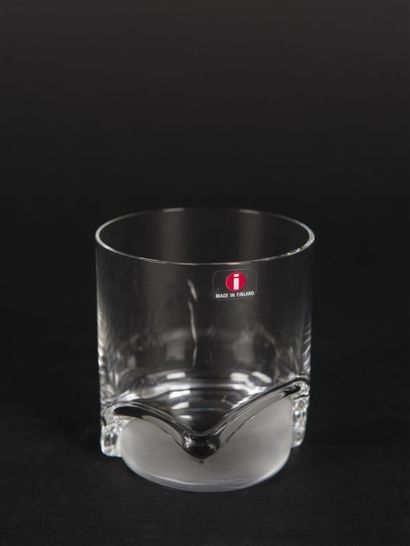 null Jorma VENNOLA (XX ème ) Suite de six verres soufflés transparent et dépoli modèle...