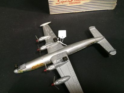 null DINKY SUPERTOYS avion Super G Constellation Lockheed très bon état dans boi...