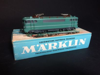 null MARKLIN n°3038 Locomotive BB 9223 bon état dans boite