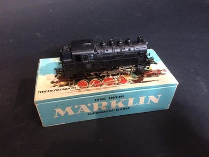 null MARKLIN n°3031 locomotive dans boite