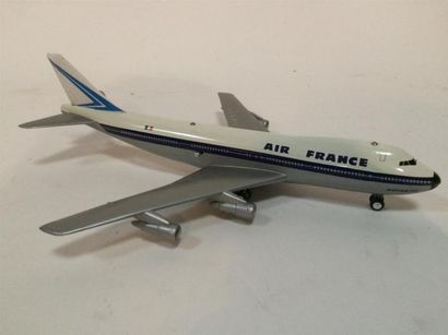 null SCHUCO Boeing 747 Jumbo Jet Air France dans sa boite