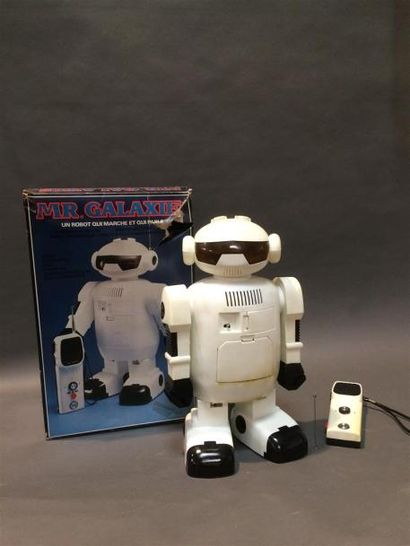 null jouet robot MR GALAXIE dans son carton d'origine avec sa télécommande