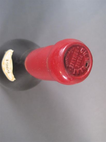 null 1 Mag VOSNE ROMANEE BEAUMONTS (1er Cru) 4,5 cm sur bouchon; e.l.a; capsule cire...