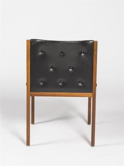 null Alfred HENDRICKX (né en 1931) Suite de six chaises en palissandre de rio. Assise...