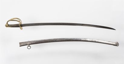 null Sabre de cavalerie légère 1822-82 à 1 bélière au fourreau numéros différents
lame...