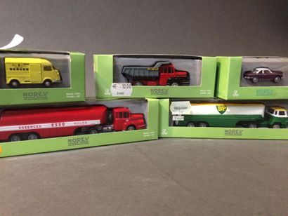 null NOREV microminiatures pour diorama train HO
lot de véhicules neuf en boite:...