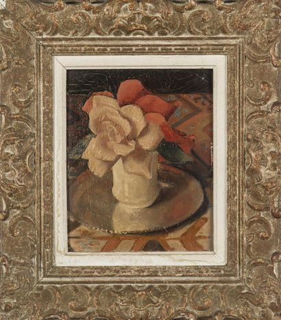 null Hippolyte TAVERNIER (1884-1957)
Bouquet de roses dans un vase 
huile sur panneau
Signé...