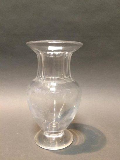 null un vase en cristal de Saint Louis H: 24 cm